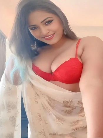 Mature call girls in Indore